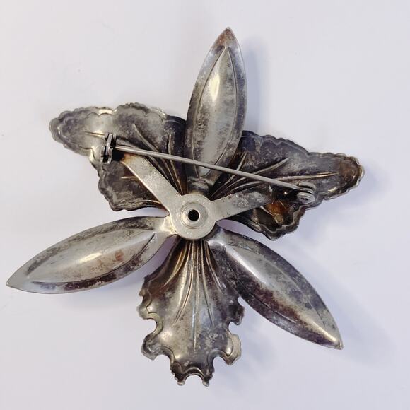 Vintage Large Enamel Tropical Flower Brooch Mid Century Purple Metal Orchid Pin - Picture 8 of 10